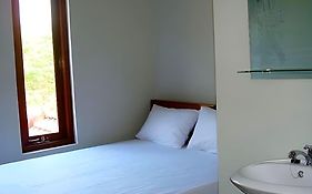 Hotel O Guest House Amalia Malang